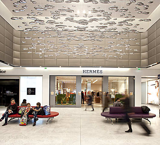 TERMINAL SOFA RCR UPH, Shopping area, Aroport de Paris-Charles-de-Gaulle, Paris, France