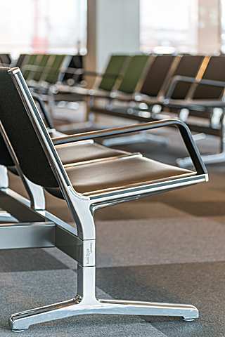 8000 BENCH 4L UPH, Terminal 5, Stockholm Arlanda Airport, Sweden