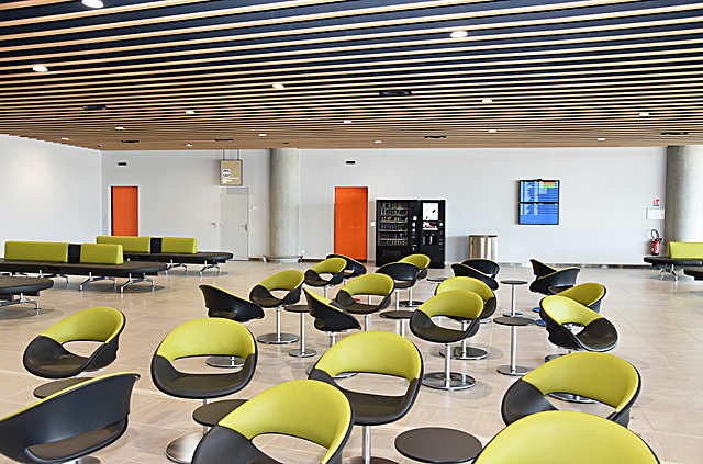 Terminal soft seating, Volpino, Lyon-Saint-Exupry Airport, France