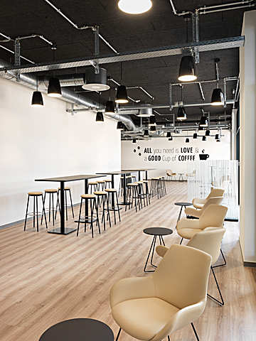 CREVA STOOL 4L H UPH, LUPINO ARMCHAIR CFS, Tezo table, Aramark GmbH Refreshment Services, Gerlingen