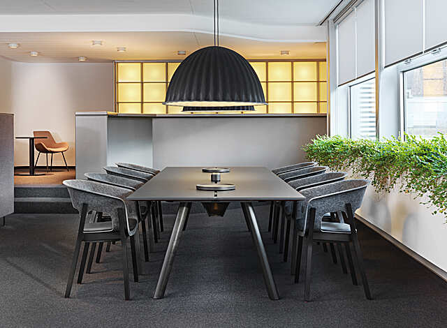 CREVA MEETING TABLE RCG, NJORD ARMCHAIR 4L LGW FL, Infocenter Hallenberg