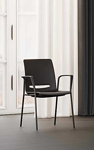 VCARE FRAME CHAIR 4LA