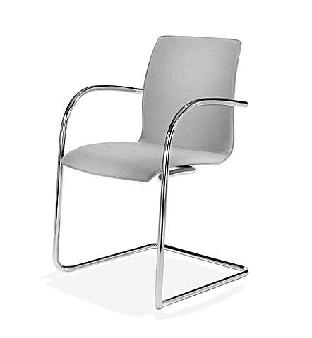 TRIO FRAME CHAIR CFA UPH